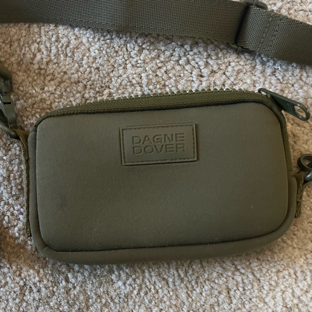 Dagne Dover Mara Phone sling olive